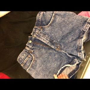 mom jean shorts
